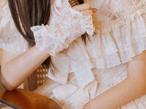 觉得自己看烦了？错！在www.17里观看，永远不会无聊！
