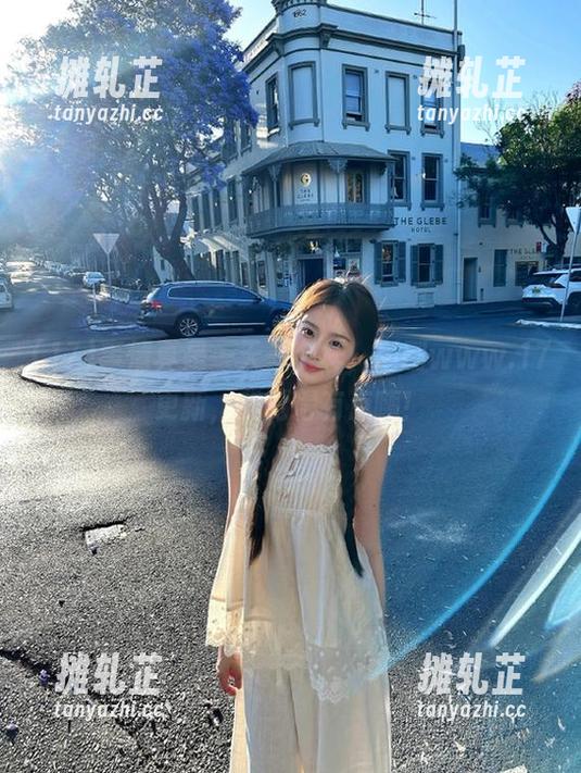 事情真是一天一个样，刚刚www.17更新，我觉得有点嗨！