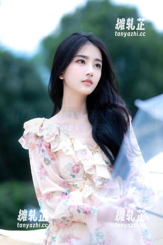 17 www.17带你走不迷路,但有些惊奇又让人变得忐忑。