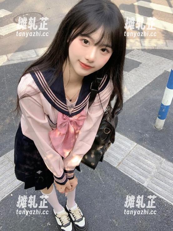 黑料天堂，17c来分享几个你没见过的！