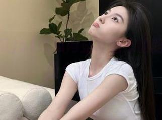 51吃瓜网站：回家的路，顺便捡个大瓜！