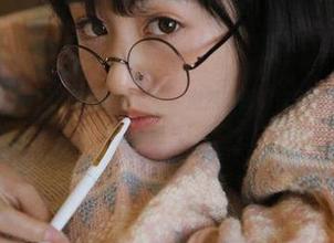 ‘51吃瓜’网站мәзح激烈，隔着屏幕都能感受到瓜的热气！