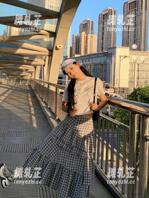 这一趟在51吃瓜网页里混，我不想说话，只想画个关心脸，瓜太多我吃不消。