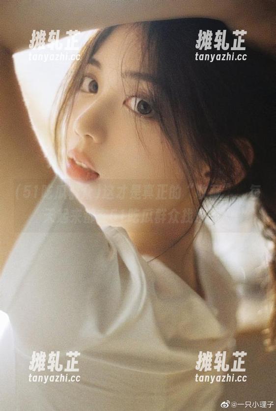 这才是真正的“收藏”，每天起来都在51吃瓜群众找乐子！