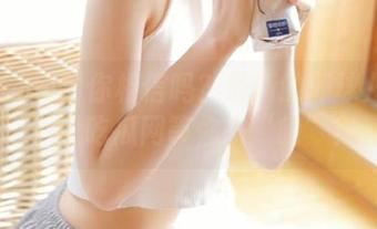 你相信吗？最新的环球八卦就在52吃瓜网等你来“啃”！