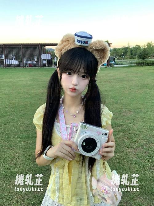 奇妙体验！每点一个链接，都像是潜伏在“718.sx”角落的隐秘观察者。