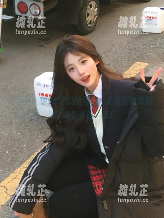 99吃瓜的网纸，观看时就像翻阅奇闻轶事的杂志！