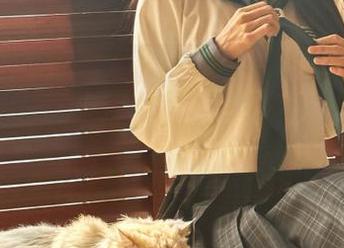 怀着幻想打开“www.吃瓜”，期待永不迷路，结果结果…管道工已经在这嗦嗦呀。