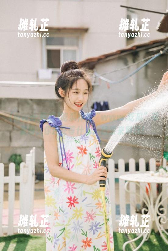 吃瓜神器“www.吃瓜”苹果版，你还在等什么，赶紧来解压！