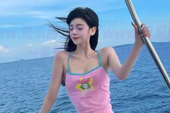 登录“www.吃瓜网36w.cc”，一条新鲜八卦看得我小心脏狂跳，真的不太淡定～