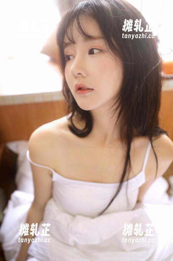网页里的全网吃瓜，信息量太大，简直瓜田李下！