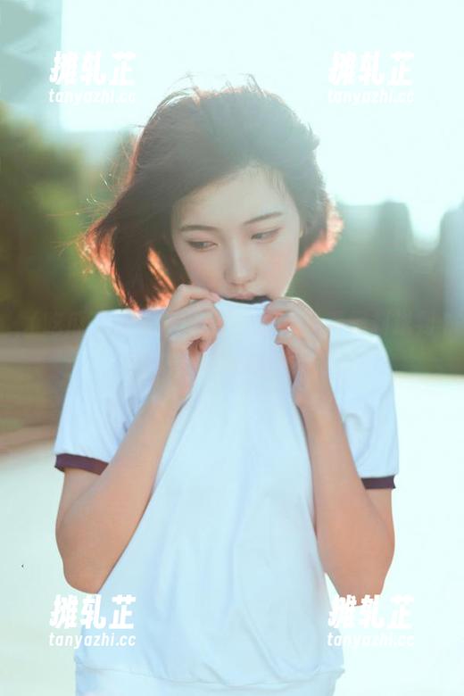 吃瓜不打烊，免费黑料送到护体，仿佛能量满满！