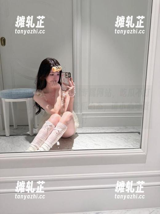 黑料网专属网站，吃瓜不打烊，友情提示：狂吃瓜心态，请小心夸张情绪！