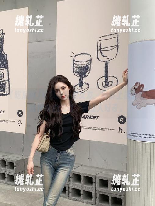 吃瓜网反差女友，网页上居然有这种内心活动，真让人好奇。