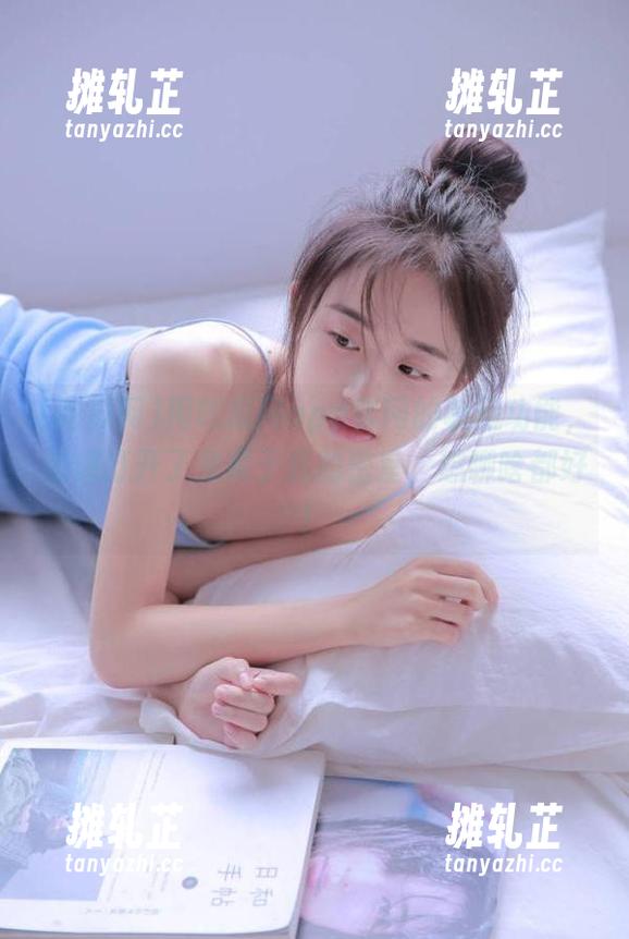 用吃瓜网app官网的收藏功能，就像打开了专属于我的密室，想聊啥都好！