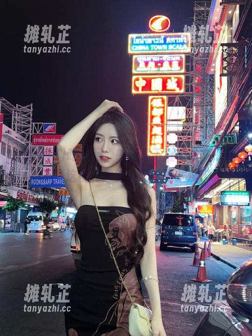 吃瓜网，咱还是下载个永久版吧，不然这桃花源的八卦转眼就没了。