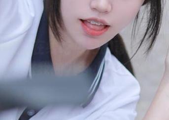 把在线吃瓜网的奇闻轶事都收藏进我的八卦小本本。