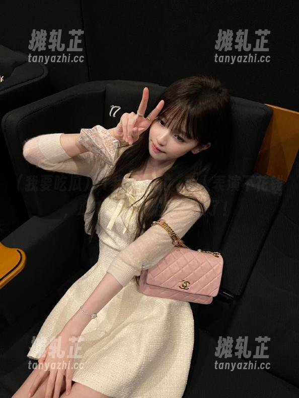 51我要吃瓜，秀人表演不花钱，心中的小火焰燃起来了！