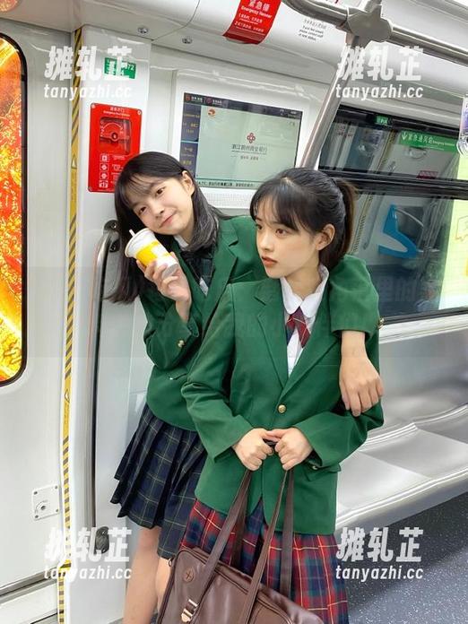 每日吃瓜 每日吃瓜:潜伏在角落里的黑料,快分享给我的小伙伴们!