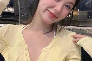 随便翻翻“海角吃瓜”，分享的只是表象，却引爆了无数悄悄的心动。