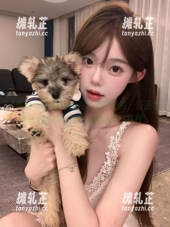 别问我怎么知道的，反正老司机们的黑料尽在免费黑料不打烊。