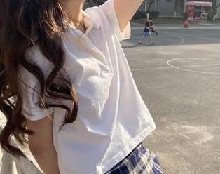 点开黑料不打烊官网，传送门里等着你的都是惊撼！