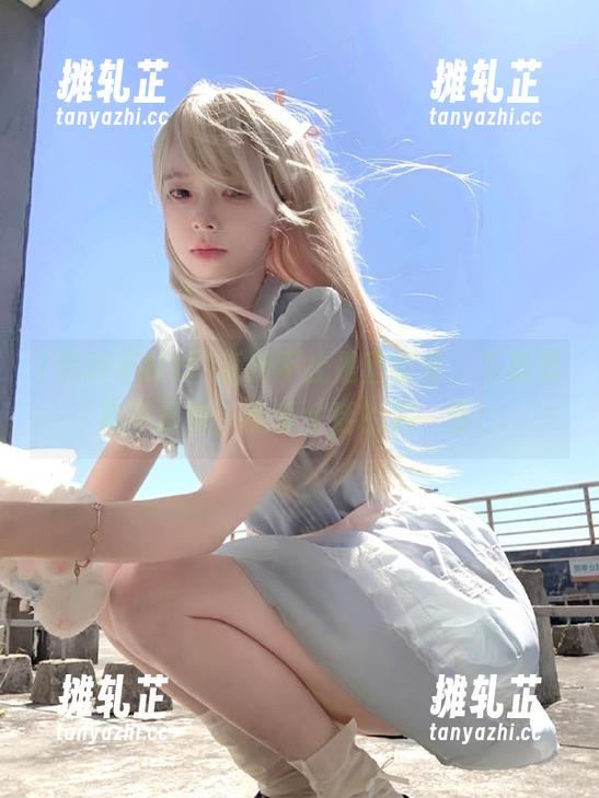 活得不止是正能量，下载黑料不打烊，感受生活的另一面！
