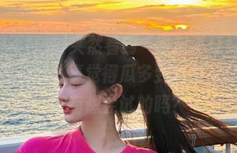 突然看到“黑料不打烊吃瓜网”新视频，真觉得瓜多到吃不完啊，大家有想尝试的吗？