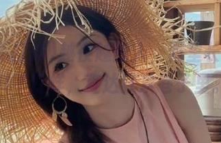 越夜越撩人，万里长征路黑料不打烊，直达狂欢巷子里。
