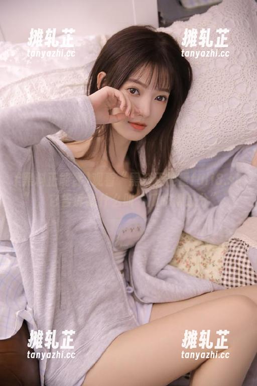 观看“黑料正能量fuli8.sk”，它告诉我什么叫“瓜吃得过分”。