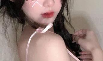 网页浏览中，总是被91黑料正能量的瓜圈吸引，暧昧得像一勺蜜。