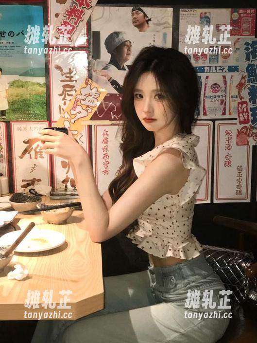 在“黑料福利”网址的每一次刷新中，我的猫粮都不够了