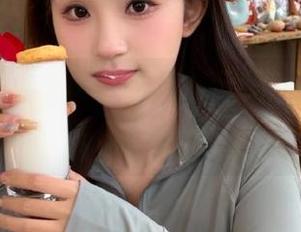 不打烊的“黑料网”，我的“收藏”又多了一层狂欢。