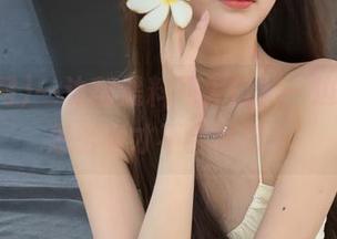 一边翻黑料网入口，一边想着，怎么看才不会被怼？