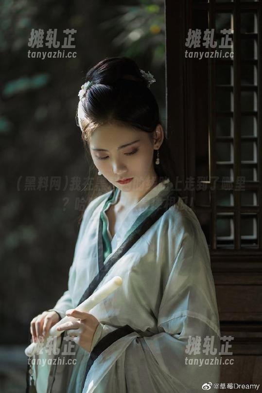 我在黑料网的线路上走到了哪里？哈哈，还是得捧根瓜！