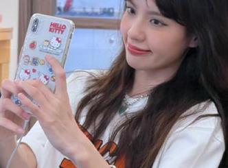 把黑料网站51当成我的新朋友，你信不信？它比我还懂我！